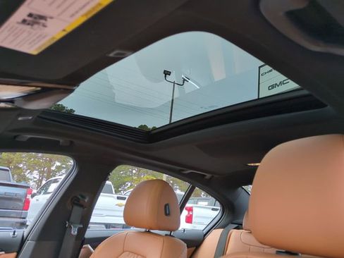 Used 2023 BMW 540i 540i image 22