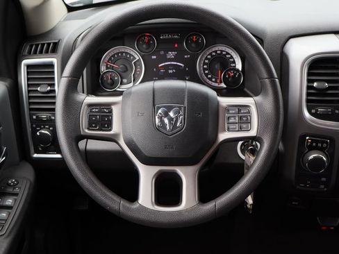 Used 2022 RAM 1500 Classic SLT w/ Electronics Group AWD/4WD image 14