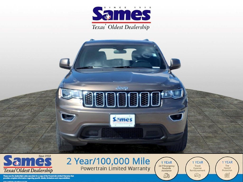 Used 2021 Jeep Grand Cherokee Laredo AWD/4WD image 2