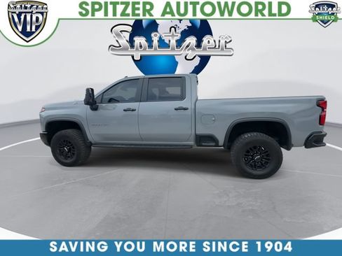 Used 2025 Chevrolet Silverado 2500 ZR2 w/ Technology Package AWD/4WD image 6