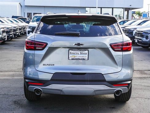 New 2026 Chevrolet Blazer LT image 7
