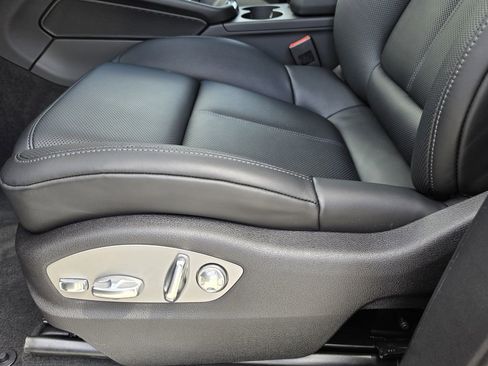 New 2026 Porsche Macan S AWD/4WD image 16
