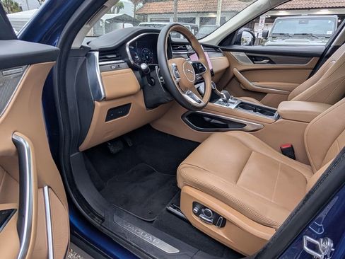 Used 2021 Jaguar F-PACE S image 11