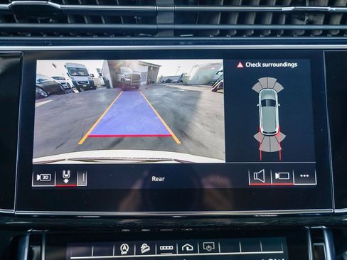 Used 2024 Audi Q7 3.0T Premium Plus image 26