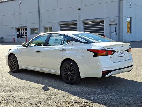 New 2025 Nissan Altima 2.5 SV w/ SV Special Edition Package image 4