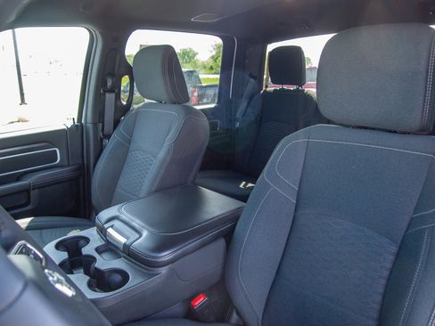 Used 2025 RAM 2500 Big Horn AWD/4WD image 23