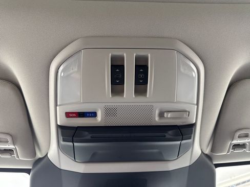 Certified 2025 Subaru Ascent Touring image 21