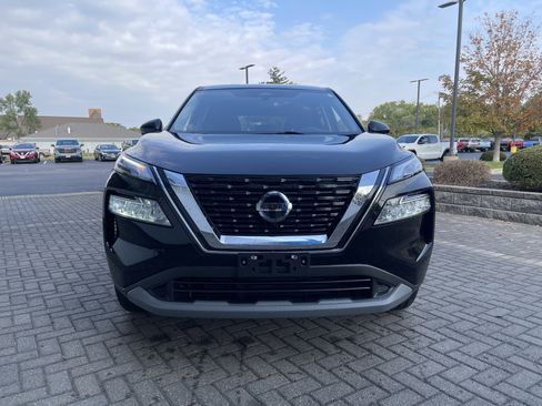 Used 2021 Nissan Rogue SV image 9