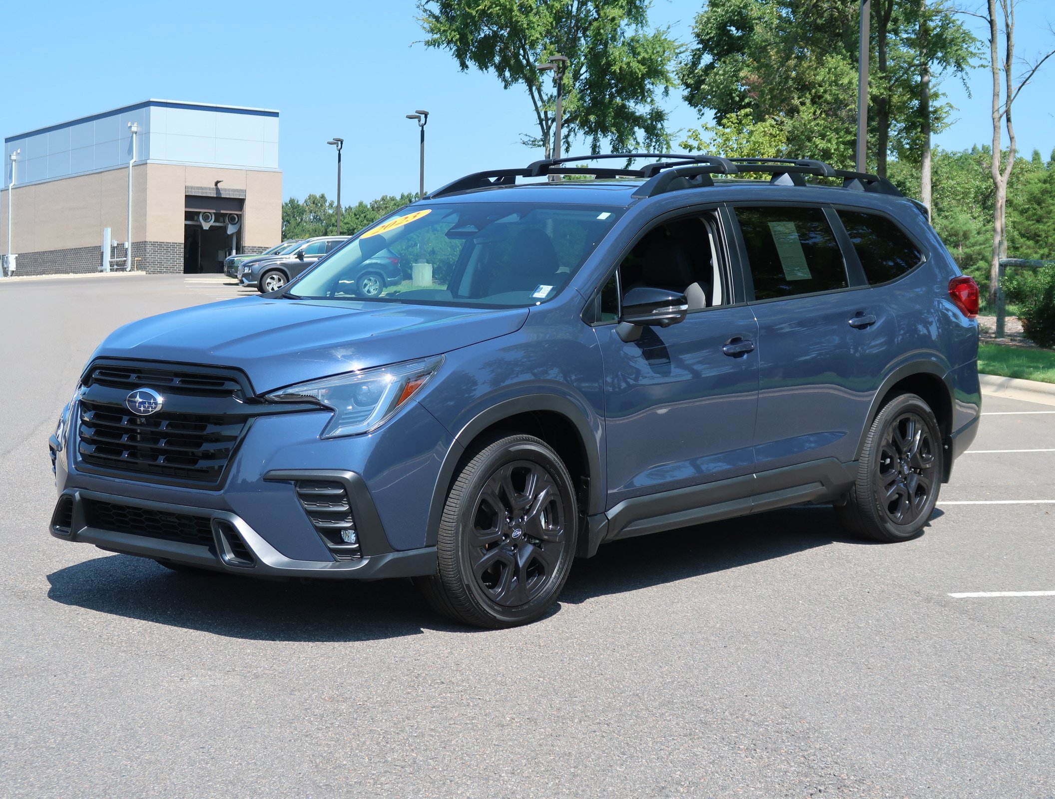 Used 2023 Subaru Ascent Onyx Edition Limited AWD/4WD image 3