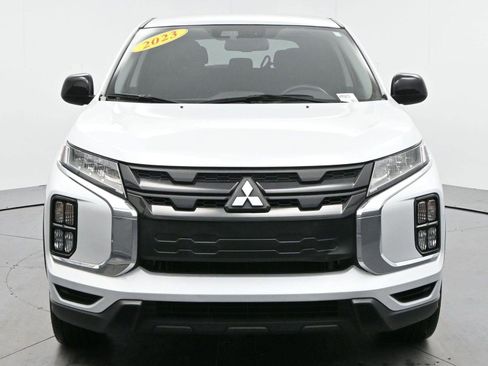Used 2023 Mitsubishi Outlander Sport LE image 2