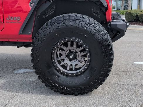 Used 2020 Jeep Gladiator Rubicon AWD/4WD image 11