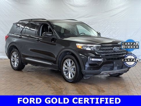 Certified 2023 Ford Explorer XLT w/ Equipment Group 202A image 1