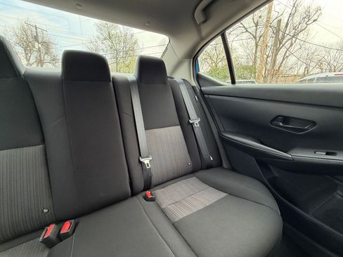 Used 2025 Nissan Sentra SV image 35