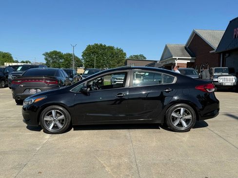 Used 2018 Kia Forte S w/ S Technology Plus Package FWD image 43