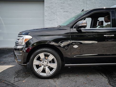 Used 2022 Ford Expedition Max King Ranch image 10