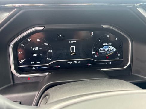 Used 2023 GMC Sierra 1500 AT4 w/ Technology Package AWD/4WD image 23