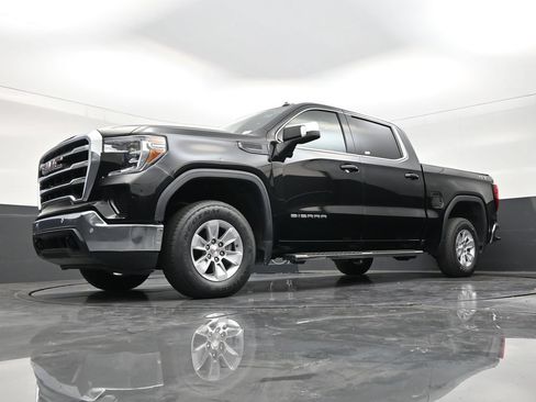 Used 2022 GMC Sierra 1500 SLE w/ Driver Alert Package I AWD/4WD image 21