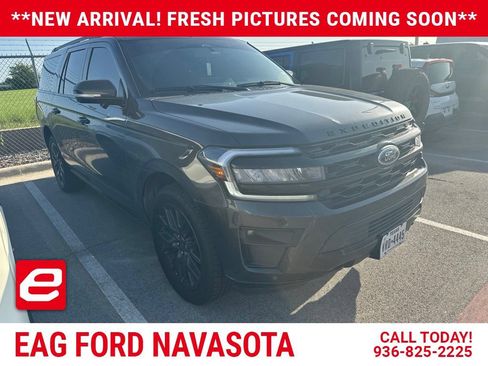 Used 2024 Ford Expedition Max Limited AWD/4WD image 1