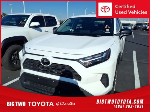 Certified 2023 Toyota RAV4 LE image 1