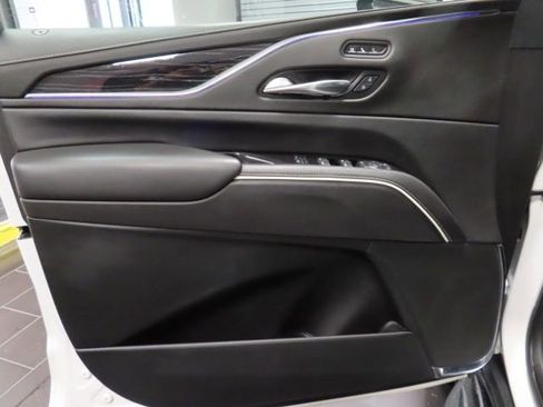 Used 2021 Cadillac Escalade Sport w/ Driver Assist Tech Package image 14