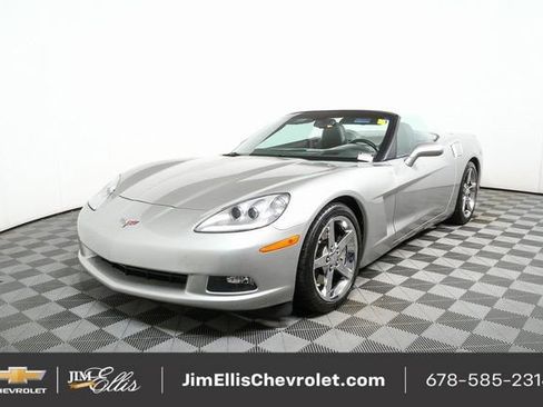 Used 2006 Chevrolet Corvette Convertible w/ Preferred Equipment Group image 24