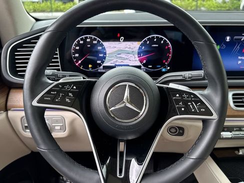 Used 2024 Mercedes-Benz GLE 450 4MATIC image 48