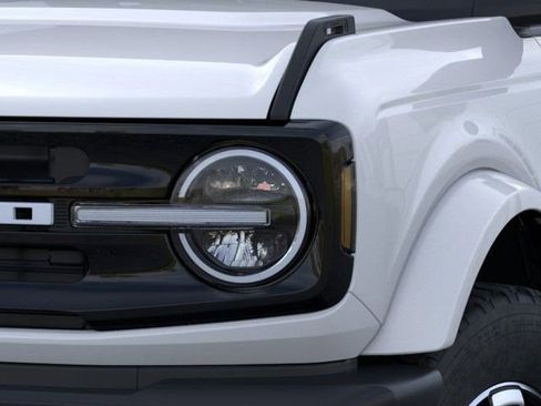 New 2026 Ford Bronco Outer Banks image 20