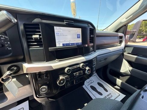 Certified 2026 Ford F250 XLT AWD/4WD image 18