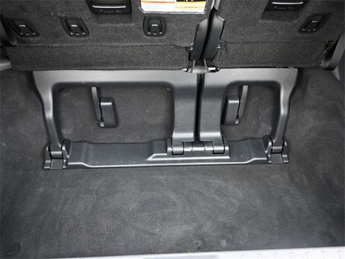 Used 2021 Toyota Sienna Limited image 25