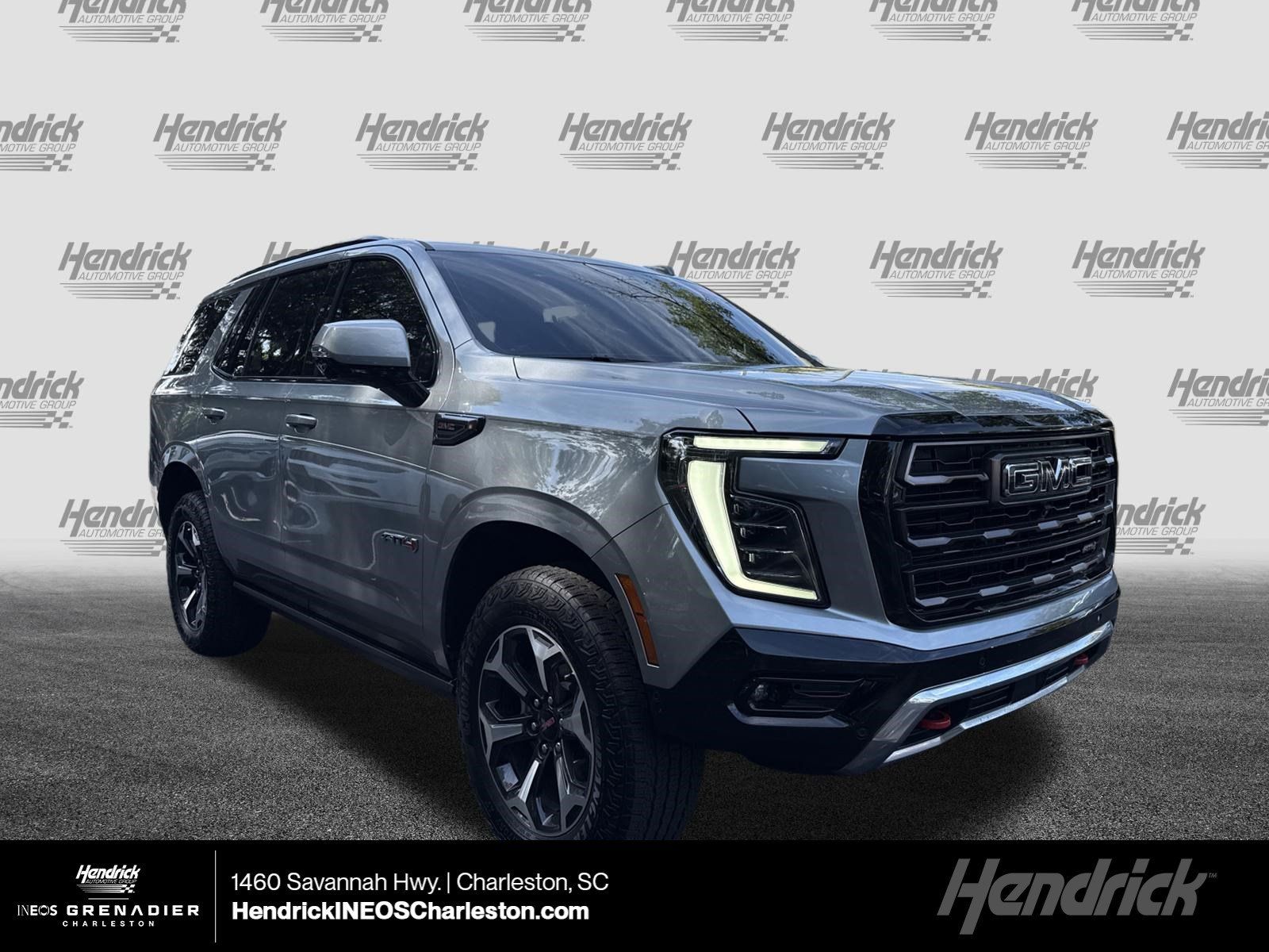 Used 2025 GMC Yukon AT4 Ultimate AWD/4WD image 1