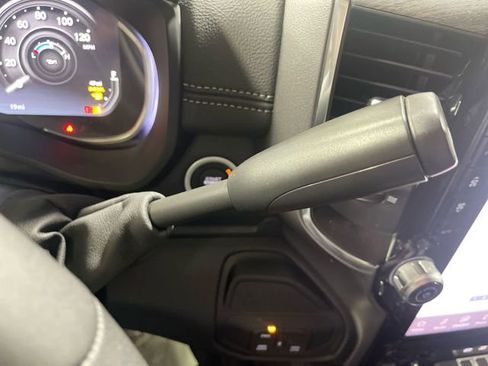 New 2026 RAM 2500 Laramie w/ Night Edition AWD/4WD image 20