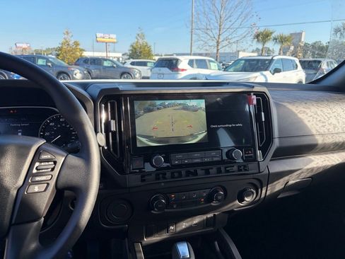 New 2026 Nissan Frontier SV image 22