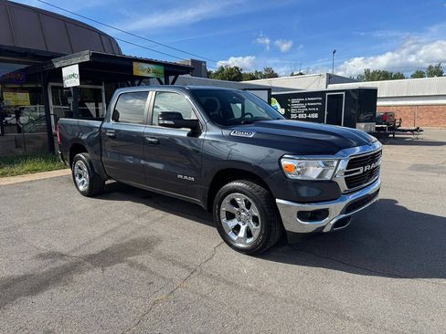 Used 2019 RAM 1500 Big Horn AWD/4WD image 5
