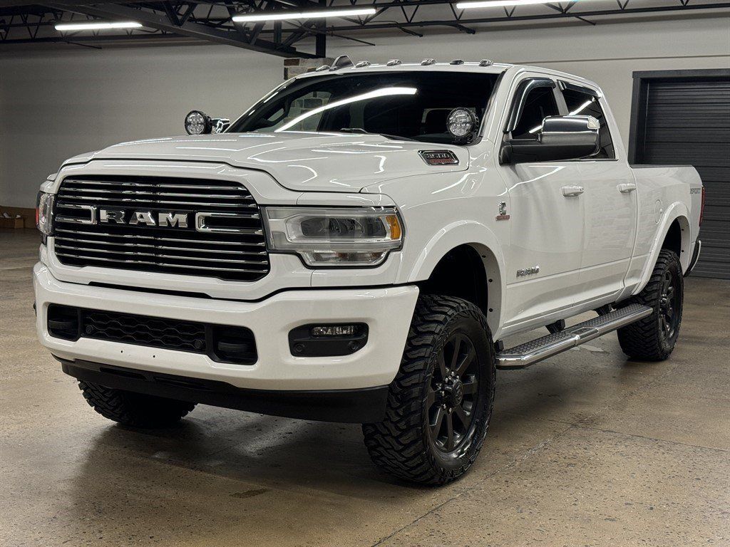 Used 2020 RAM 3500 Laramie AWD/4WD image 3