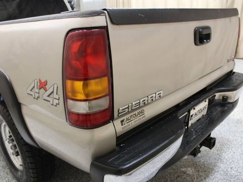 Used 2007 GMC Sierra 2500 SLT w/ Heavy-Duty Power Package image 5
