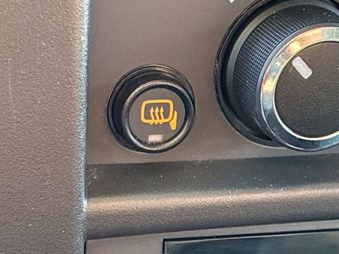 Used 2024 GMC Savana 2500 w/ Driver Convenience Package image 39