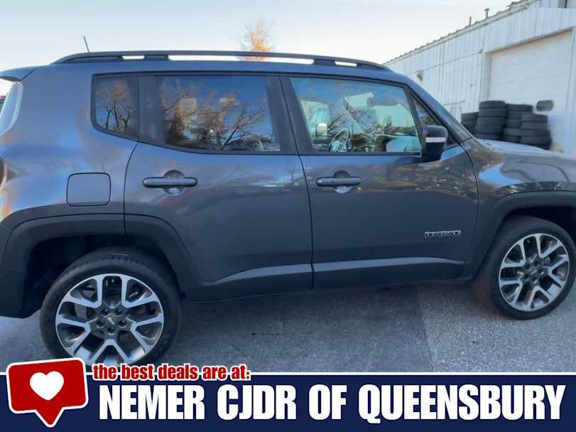 Used 2022 Jeep Renegade Limited w/ Sun, Sound & Wheels Group AWD/4WD image 9