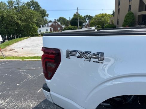 New 2025 Ford F150 Lariat w/ Equipment Group 501A Mid image 9