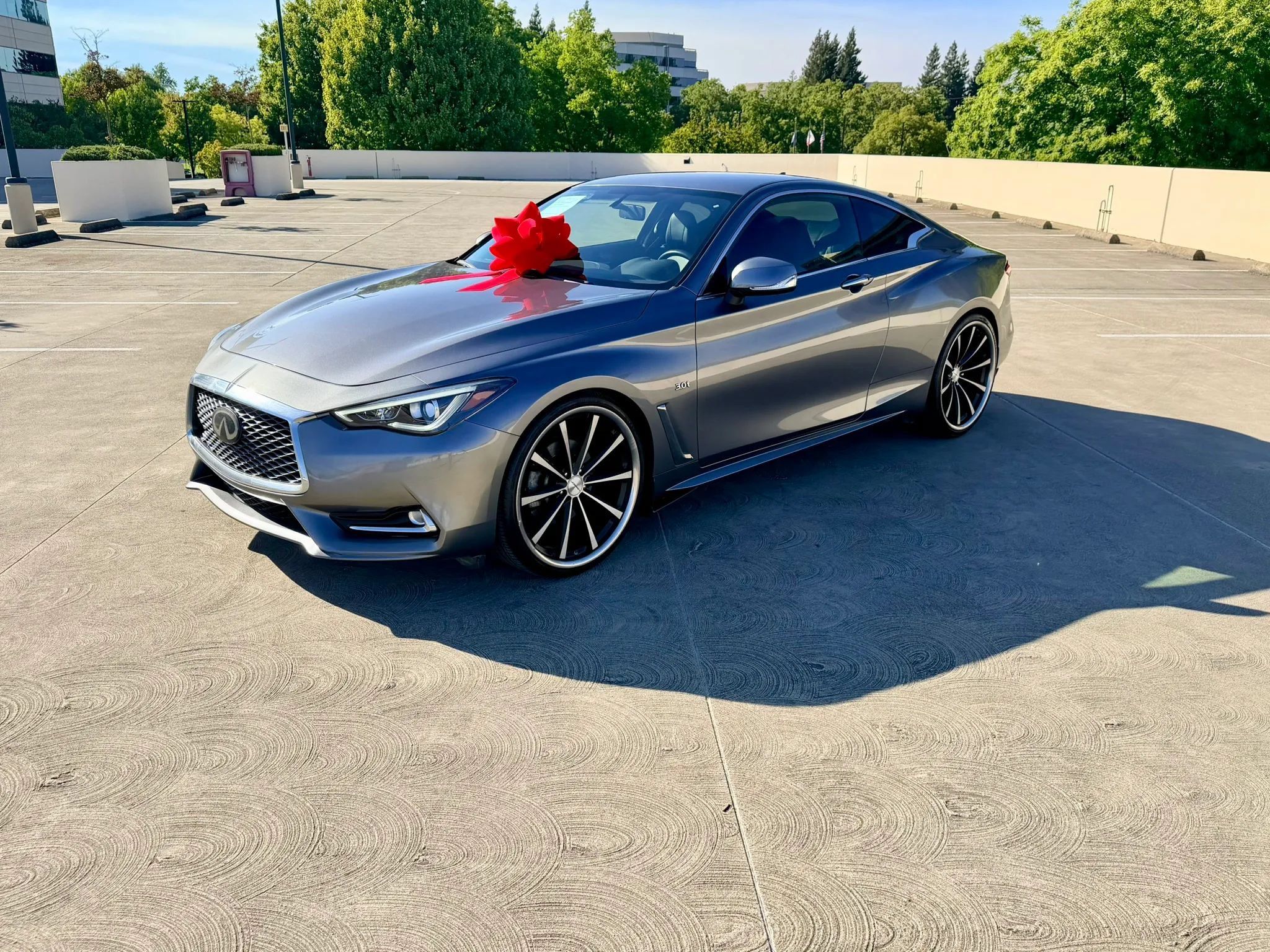 Used 2019 INFINITI Q60 3.0t w/ Cargo Package RWD image 21