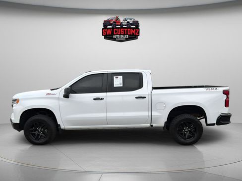 Used 2023 Chevrolet Silverado 1500 LT Trail Boss w/ Protection Package AWD/4WD image 4