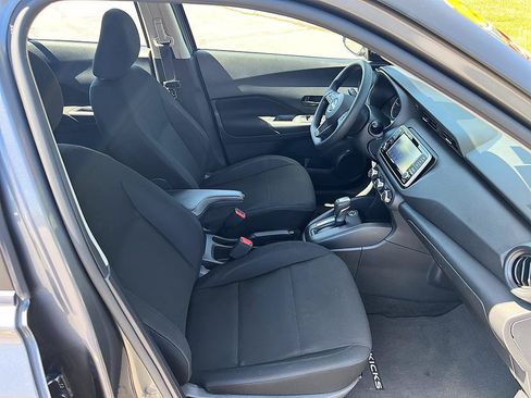 Certified 2025 Nissan Kicks Play S FWD image 17