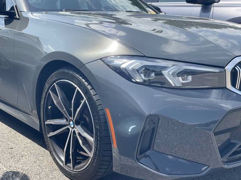 Used 2023 BMW 330i xDrive Sedan w/ M Sport Package AWD/4WD image 7
