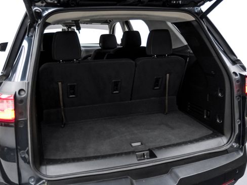 Used 2019 Chevrolet Traverse LT image 54