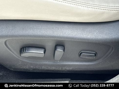 Certified 2021 Nissan Rogue Sport SL w/ Premium Package FWD image 31