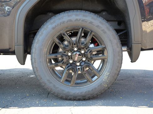 New 2026 GMC Sierra 1500 Elevation w/ Preferred Package image 4