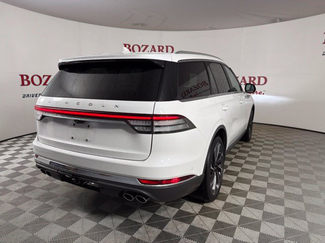 Certified 2023 Lincoln Aviator Reserve w/ Equipment Group 201A AWD/4WD image 11