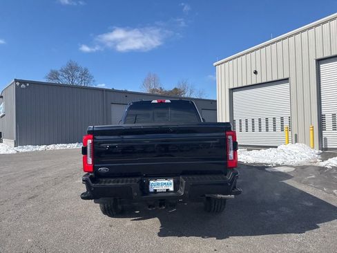 Used 2025 Ford F250 Platinum image 5