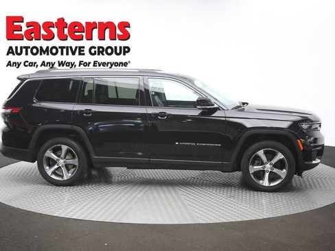 Used 2023 Jeep Grand Cherokee L Limited w/ Luxury Tech Group II AWD/4WD image 50