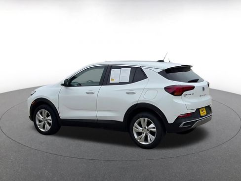 Used 2025 Buick Encore GX Preferred AWD/4WD image 10