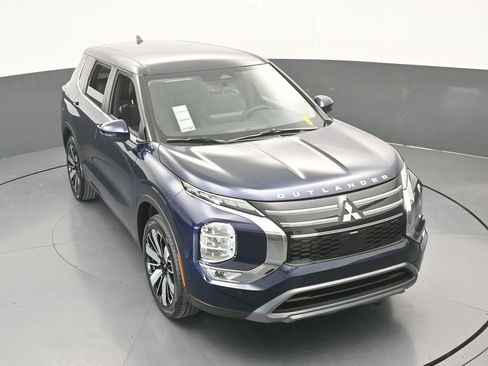 New 2026 Mitsubishi Outlander SE image 65